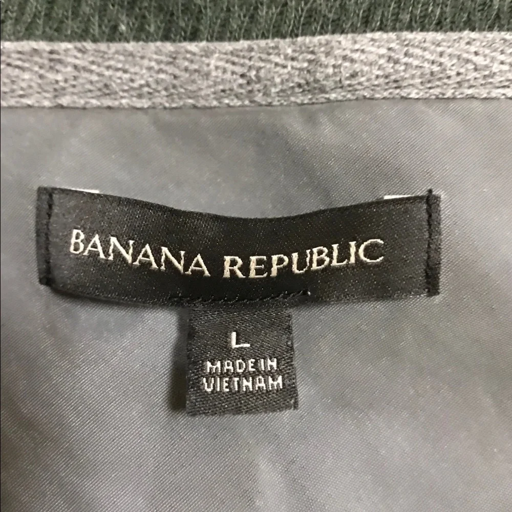 Banana Republic Shirt SZ LG‎